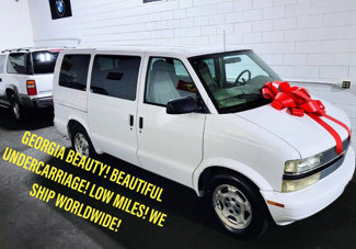 Used 2005 Chevrolet Astro Passenger w/ LS Preferred Equipment Group image 1
