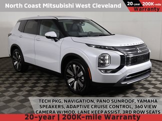 New 2025 Mitsubishi Outlander SE image 1