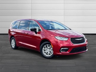 New 2026 Chrysler Pacifica Select video 1