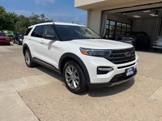 Used 2022 Ford Explorer XLT w/ Equipment Group 202A image 1