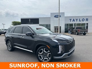 Used 2023 Hyundai Palisade Limited w/ Cargo Package image 1