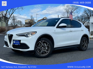 Used 2022 Alfa Romeo Stelvio Ti image 1