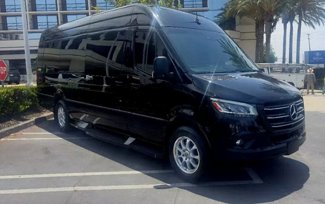 Used 2020 Mercedes-Benz Sprinter 3500 image 1