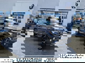 New 2025 Volkswagen Atlas SE image 1