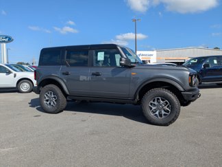 New 2025 Ford Bronco Badlands image 1