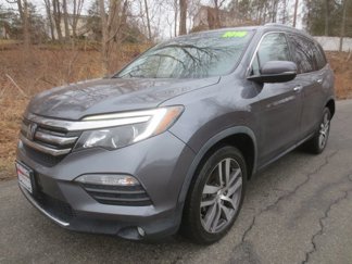 Used 2016 Honda Pilot Touring image 1