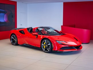 Used 2023 Ferrari SF90 Spider video 1