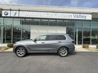 New 2025 BMW X7 xDrive40i w/ Executive Package image 1