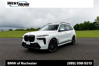 Used 2025 BMW X7 xDrive40i w/ M Sport Package image 1