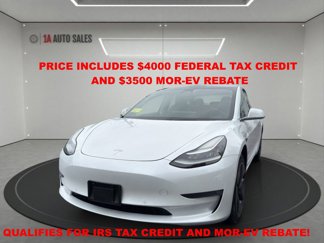 Used 2019 Tesla Model 3 Standard Range Plus image 1