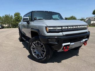 New 2025 GMC Hummer EV 3X w/ LPO, Illumination Package image 1