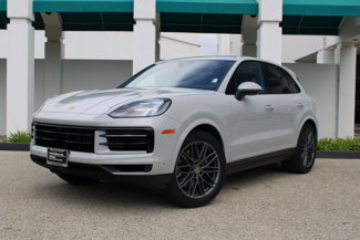 Certified 2025 Porsche Cayenne image 1
