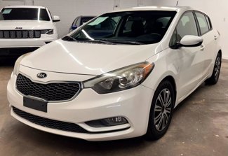 Used 2016 Kia Forte LX image 1