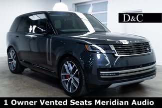 Used 2025 Land Rover Range Rover SE image 1
