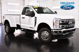 New 2025 Ford F350 XLT image 1