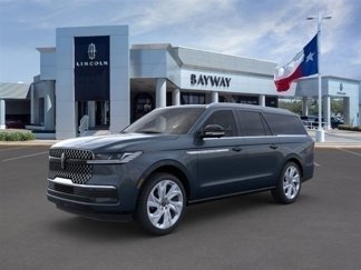 New 2025 Lincoln Navigator L Reserve image 1