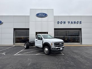 New 2025 Ford F550 4x4 Regular Cab Super Duty w/ XL Chrome Package image 1