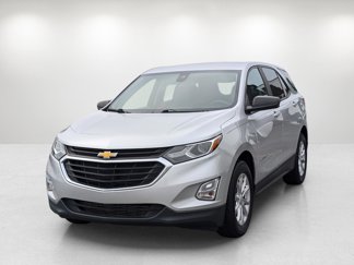 Used 2020 Chevrolet Equinox LS w/ LPO, Cargo Package image 1