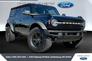 Used 2024 Ford Bronco Wildtrak image 1
