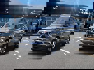 New 2025 Hyundai Venue SEL image 1