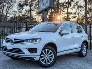 Used 2016 Volkswagen Touareg Sport image 1