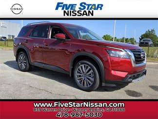 New 2025 Nissan Pathfinder SL w/ SL Premium Package image 1