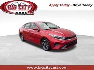 Used 2024 Kia Forte LXS image 1