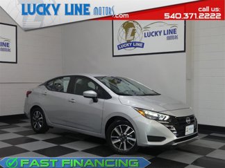 Used 2025 Nissan Versa SV image 1