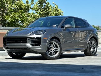 New 2025 Porsche Cayenne Coupe image 1