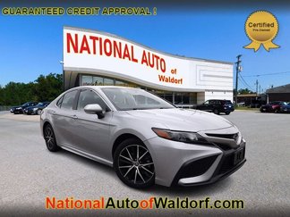 Used 2023 Toyota Camry SE image 1