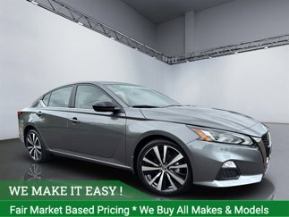 Used 2022 Nissan Altima 2.5 SR image 1