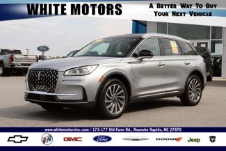 Used 2023 Lincoln Corsair Reserve w/ Equipment Group 202A image 1