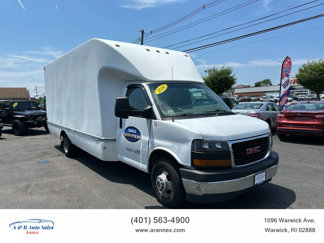 Used 2020 GMC Savana 3500 Extended w/ Power Convenience Package image 1