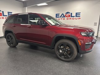New 2025 Jeep Grand Cherokee Limited w/ Luxury Tech Group II image 1
