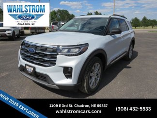 New 2025 Ford Explorer Active w/ Active Comfort Package image 1