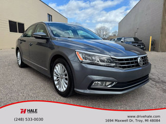 Used 2017 Volkswagen Passat 1.8T SE w/ SE Lighting Package image 1