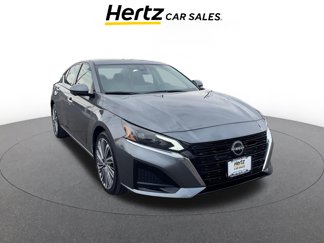 Used 2024 Nissan Altima 2.5 SL image 1