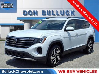 Used 2024 Volkswagen Atlas SE image 1