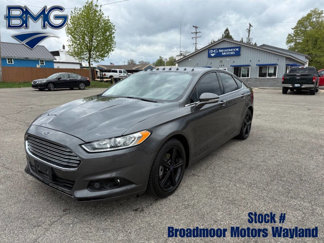 Used 2016 Ford Fusion SE w/ Equipment Group 201A image 1