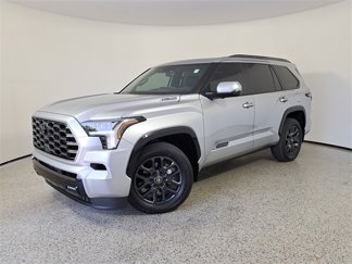 Used 2025 Toyota Sequoia Platinum image 1