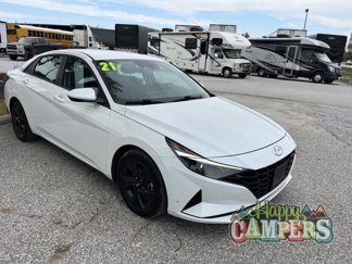 Used 2021 Hyundai Elantra SEL w/ Convenience Package image 1
