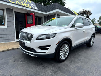 Used 2019 Lincoln MKC Premiere image 1