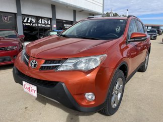 Used 2015 Toyota RAV4 XLE image 1
