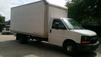 Used 2014 Chevrolet Express 3500 Extended image 1