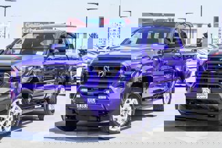 Certified 2025 Toyota Tacoma SR5 image 1