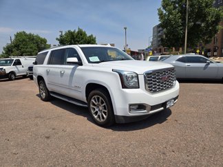 Used 2020 GMC Yukon XL Denali image 1