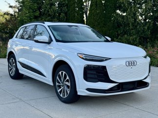 New 2025 Audi Q6 e-tron Premium Plus image 1