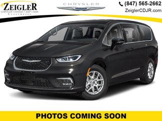 New 2026 Chrysler Pacifica Select image 1