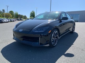 New 2025 Hyundai Ioniq 6 Limited image 1