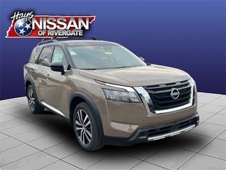 New 2025 Nissan Pathfinder Platinum image 1